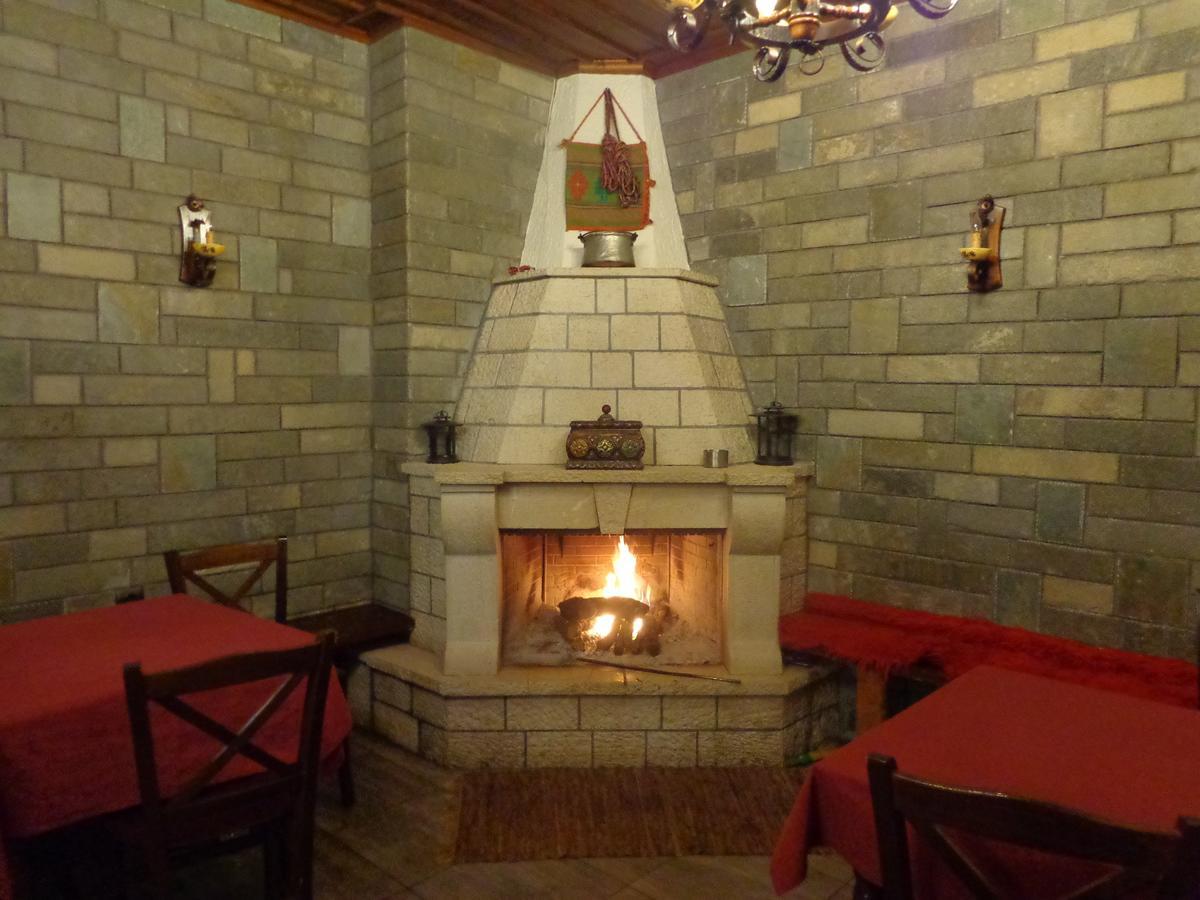 Alonaki Guesthouse Plátanos Dış mekan fotoğraf