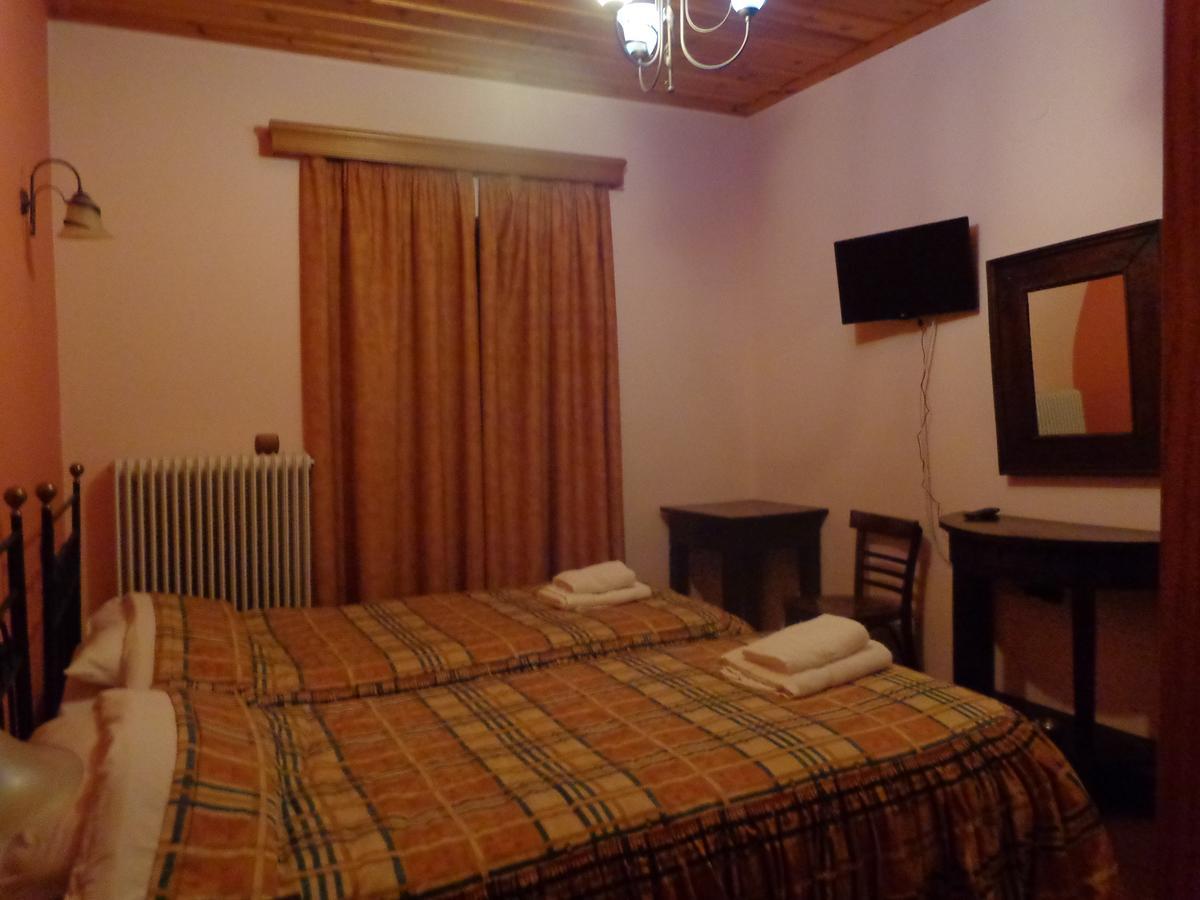 Alonaki Guesthouse Plátanos Dış mekan fotoğraf