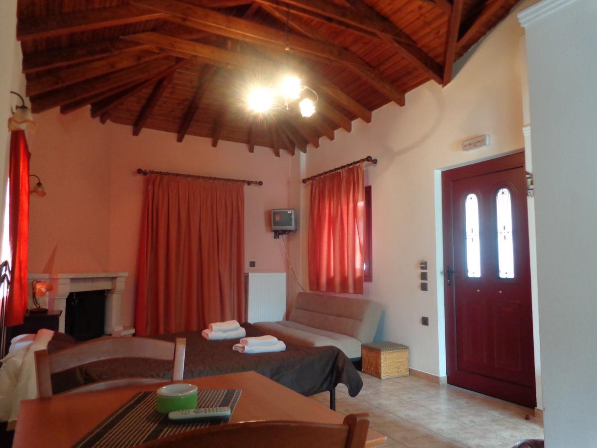 Alonaki Guesthouse Plátanos Dış mekan fotoğraf