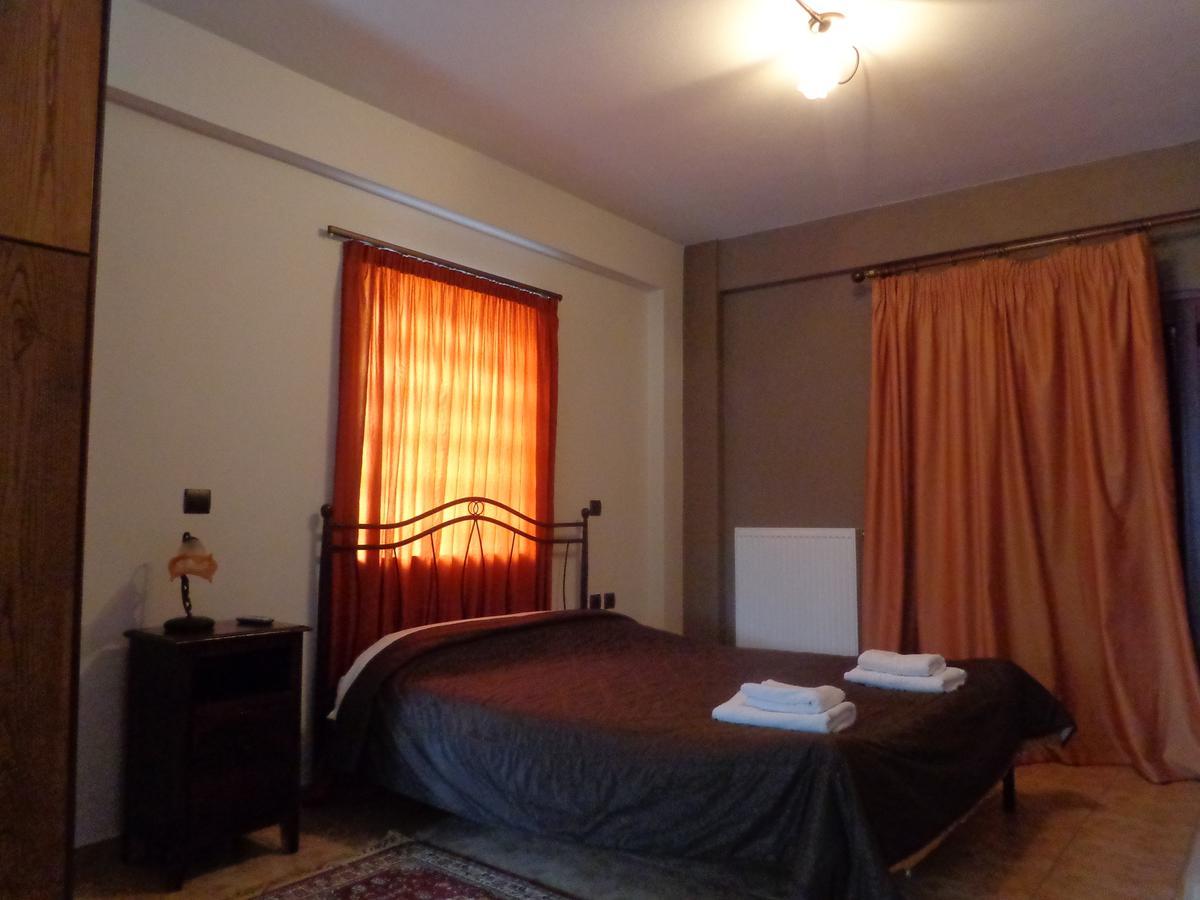 Alonaki Guesthouse Plátanos Dış mekan fotoğraf